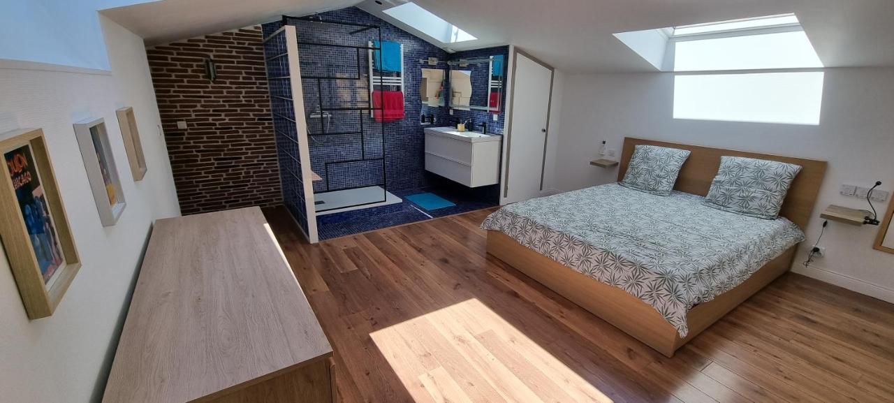 Loft 80m2 En Plein Coeur De La Vieille 3 Etoiles *