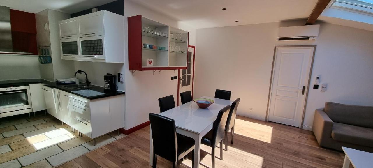 Loft 80m2 En Plein Coeur De La Vieille 3 Etoiles Apartment